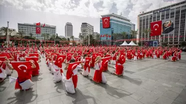 İzmir'de 23 Nisan Çocuk Şenlikleri Başlıyor