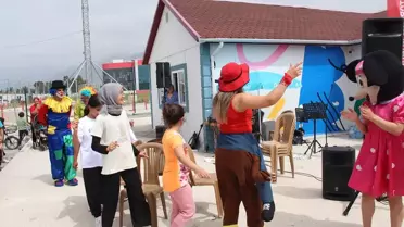 İskenderun'da 23 Nisan etkinlikleri kapsamında çocuk şenliği düzenlendi