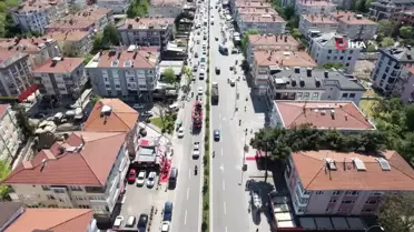 Bahçelievler Belediye Başkanı Dr. Hakan Bahadır Türk Bayraklarıyla teşekkür turu attı