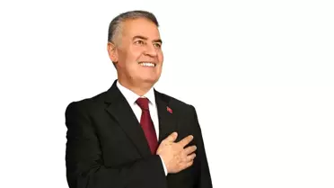 Buharkent Belediye Başkanı Mehmet Erol, 23 Nisan Ulusal Egemenlik ve Çocuk Bayramı'nı kutladı
