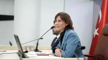 CHP'li Seyhan Belediye Başkanı Oya Tekin'den polise mukavemet eden müdürle ilgili açıklama