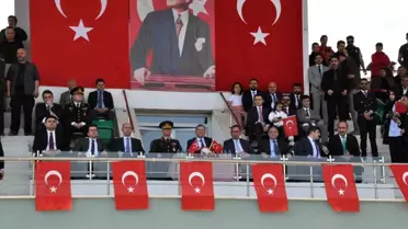 Kars'ta 23 Nisan Ulusal Egemenlik ve Çocuk Bayramı Coşkusu