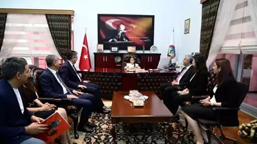 Depremzede öğrenci: 'Artık binaların yüksek olmasını istemiyoruz'