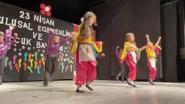 Bitlis'te 23 Nisan Ulusal Egemenlik ve Çocuk Bayramı Coşkusu