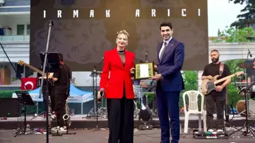 Avcılar Belediyesi 23 Nisan'da Irmak Arıcı Konseri Düzenledi
