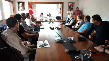 Kemer Belediye Başkanı Otellerle Çevre Düzenlemesi İçin Toplantı Yaptı