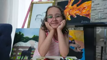 Lösemi savaşçısı 12 yaşındaki Buğlem, Cumhurbaşkanı Erdoğan'a annesiyle olan resmini hediye etti