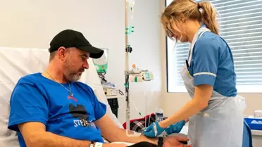 Dünyanın İlk Kişiselleştirilmiş mRNA Aşısı Melanoma Denemesi İngiltere'de Yapılıyor