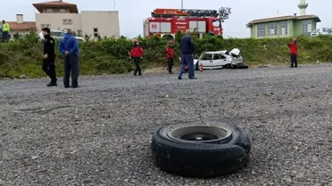 Sakarya'da Otomobil Kazası: Kadın Hayatını Kaybetti, Sürücü Yaralandı