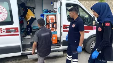 Adıyaman'da Sokak Köpeğine Çarpmamak İçin Motosiklet Devrildi, 2 Kişi Yaralandı