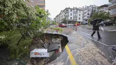 Ankara'da dün etkili olan sağanak nedeniyle Yenimahalle'de yol çöktü