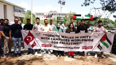 MEÜ Öğrencileri İsrail'in Gazze'ye yönelik saldırılarını protesto etti