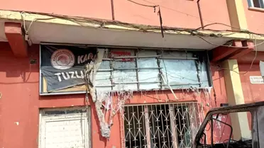 Adana'da Karataş Belediyesi Hizmet Binasına Saldırı