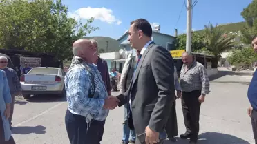 Bornova Belediyesi Kırsal Mahallelere Ücretsiz Meyve Fidanı Dağıtıyor