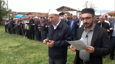 Göcenoluk Köylüleri Kültür Geliştirme ve Sosyal Yardımlaşma Derneği'nden yağmur duası ve sıla-i rahim etkinliği