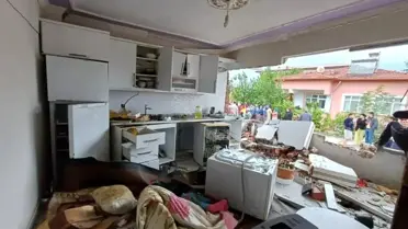 Tokat'ta bir evde mutfak tüpü patladı, maddi hasar meydana geldi