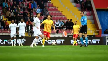 Kayserispor, hakem Atilla Karaoğlan'ın yönettiği maçlarda galibiyet sevinci yaşayamadı