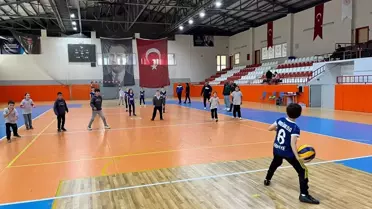 Giresun Espiye'de Geleneksel Çocuk Oyunları Yarışması Düzenlendi