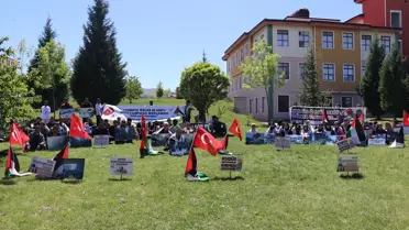 DPÜ Öğrencileri İsrail'in Gazze'ye saldırılarını protesto etti