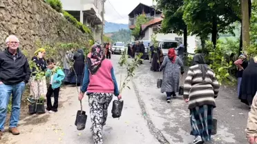 Mekader Derneği ve Mekaleskirt köyleri muhtarları öncülüğünde meyve fidanı dikimi ve ata tohumu ekimi projesi başlatıldı