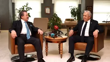 Cavit Çağlar, Nilüfer Belediye Başkanı Şadi Özdemir'i Ziyaret Etti