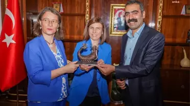 Fransa Büyükelçisi Dumont, Diyarbakır Büyükşehir Belediye Başkanı Küçük'ü ziyaret etti