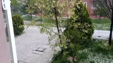 Ankara'da Sağanak ve Dolu Yağışı Etkili Oldu