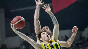 Fenerbahçe Beko, Bursaspor İnfo Yatırım'ı uzatmalarda mağlup etti