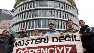 Bolu'da Ulaşıma Yapılan Zam Öğrencileri Ayaklandırdı