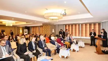 Gaziantep Büyükşehir Belediye Başkanı Fatma Şahin Koruyucu Aile Hizmeti Eğitim Çalıştayı'na Katıldı
