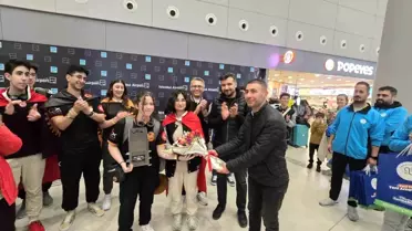Türk Gençleri Amerika'da Gurur Verici Başarıya İmza Attı
