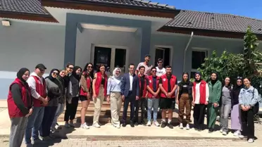 Muğla'da gönüllü gençler lavanta ekimi gerçekleştirdi ve otantik çocuk oyunları şenliği düzenlendi