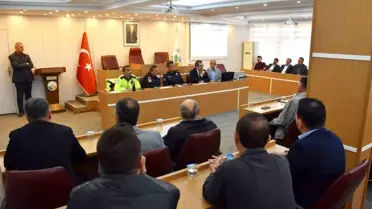 Karapınar'da trafik sorunları için istişare toplantısı düzenlendi