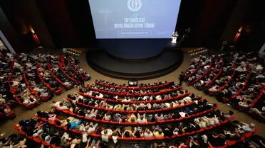 GAÜN Tıp Fakültesi öğrencileri için beyaz önlük giyme töreni düzenlendi