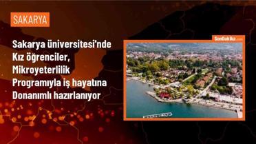 SAÜ'de Kız Öğrencilere İş Hayatı Eğitimi Veriliyor