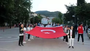 Bilecik'te 19 Mayıs Gençlik Yürüyüşü Gerçekleştirildi
