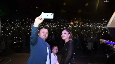 Ece Mumay Amasya'da konser verdi
