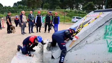 Eyüpsultan Belediyesi İSKİ personeline arama kurtarma eğitimi verdi