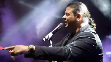 Kubat, 19 Mayıs konserinde binlerce hayranını coşturdu