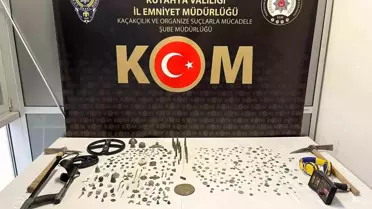 Kütahya'da Tarihi Eser Kaçakçılığı Operasyonu: 5 Şüpheli Yakalandı