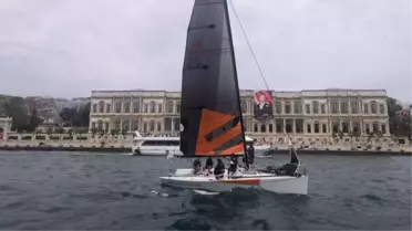 İstanbul Boğazı'nda İDO Sailing Cup Yarışları Gerçekleştirildi