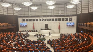 TBMM'de Ticaret Kanunu Teklifi'nin İlk 10 Maddesi Kabul Edildi