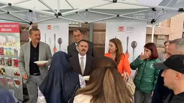 Çanakkale'de Türk Mutfağı Haftası etkinlikleri kapsamında keşkek tanıtıldı