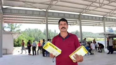 Antalya Büyükşehir Belediyesi Üreticilere Yapışkan Tuzak Desteği Sağladı