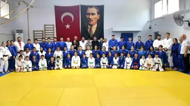 Yunusemre Belediyespor'un judocuları madalya hedefliyor