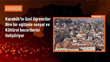 Karabük'te Otizmli Öğrenciler El Sanatları ve Müzik Kurslarında Yeteneklerini Geliştiriyor