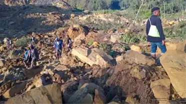Papua Yeni Gine'de 2 binden fazla insan toprak altında kaldı