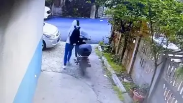 Tekirdağ'da Motosiklet Hırsızı Güvenlik Kameralarına Yakalandı