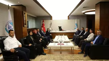 Hulusi Akar ve Ayşe Böhürler, Kayseri Büyükşehir Belediye Başkanı'nı ziyaret etti