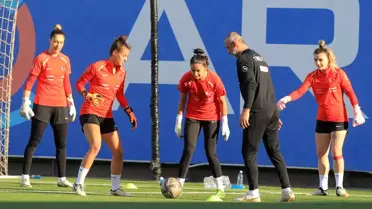 A Milli Kadın Futbol Takımı, Azerbaycan'a gitti